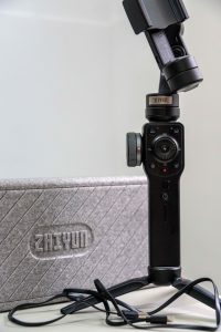 Zhiyun Smooth4